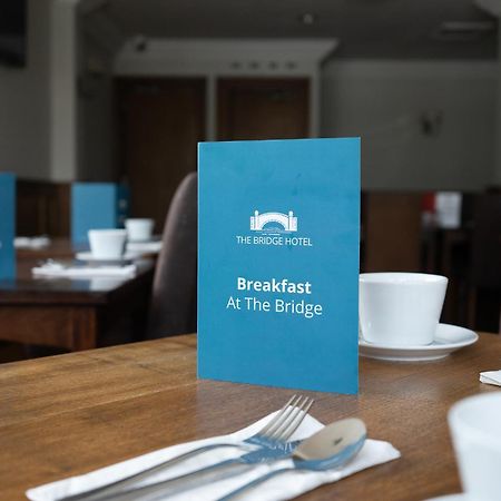 Bridge Hotel Greenford  Exterior photo